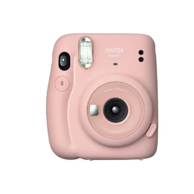 Cámara Fujifilm Instax Mini 11 Blush Pink rosa vista frontal en AUROS Colombia